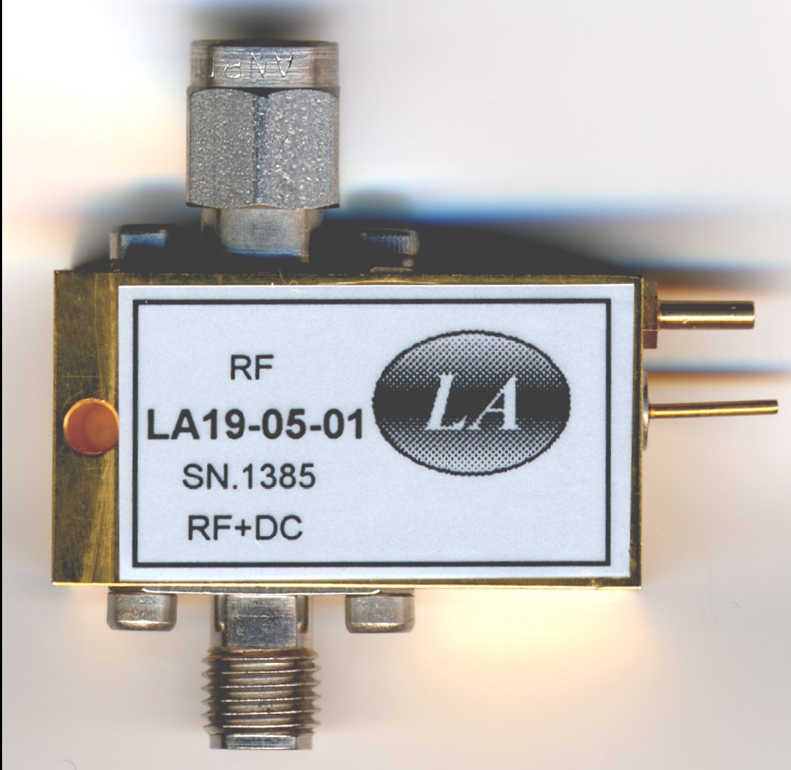 LA 19-05-01 矢量网络分析仪 50 kHz -40 GHz Bias-T